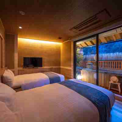 下呂温泉 懐石宿 水鳳園 Rooms