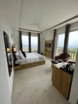 Click Collection the Abode, Dharamshala - ที่มีบาร์