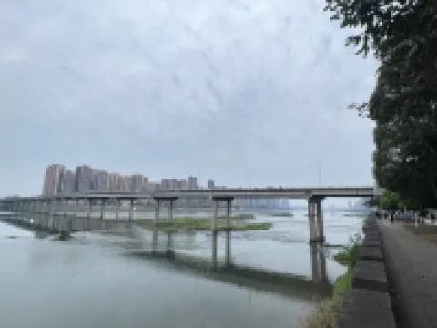 Minjiang Riverside Home Apartment (Binjiang Road North Section No. 1)