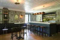 Hasbrouck House Hotels in Rochester
