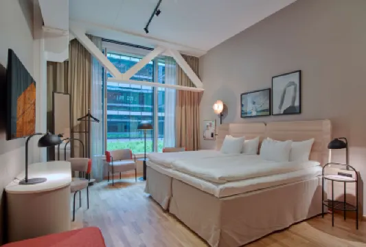 Scandic Göteborg Central Hotel berhampiran Lilla Bommens Hamn