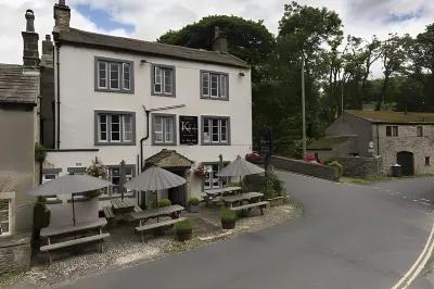 The Kings Head Hotels near Malham Cove
