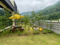 Miryang Tutuin Familia Kids Pool Villa