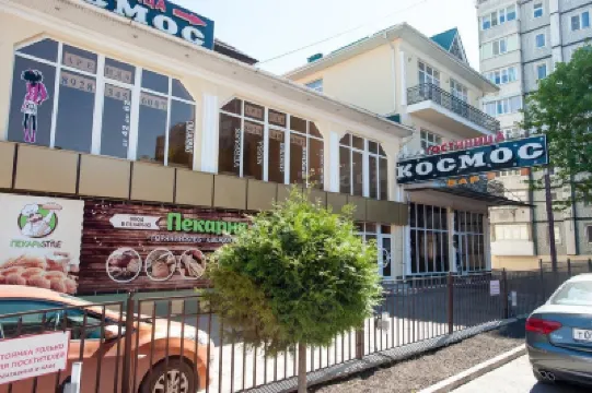 Kosmos Hotel Отели в г. 