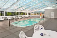 SureStay Hotel by Best Western Grayson