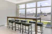 HomeTowne Studios Tampa - Airport Các khách sạn ở Citrus Park