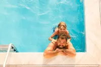 Garner Hotel PHOENIX NORTHWEST - SURPRISE by IHG - Swimmingpools