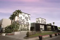 Royal Group Hotel Ming Zu Branch - Motels