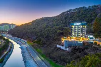 Nature Hotel