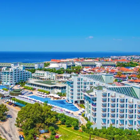 Royal Atlantis Spa & Resort