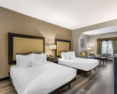 Best Western Plus des Moines West Inn  Suites Hotels in Clive