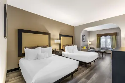 Best Western Plus des Moines West Inn  Suites Hotel di Clive