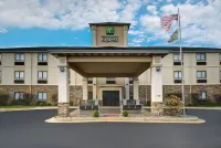 Holiday Inn Express Marshall Hotels in Albion