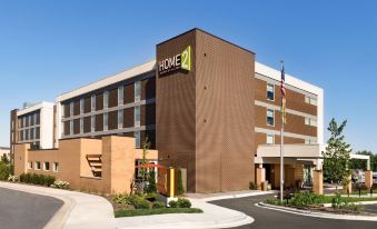 Home2 Suites by Hilton Menomonee Falls Milwaukee