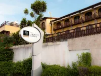Rede Andrade Comfort Hotels near Ponta Negra