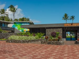 Maui Seaside Hotel