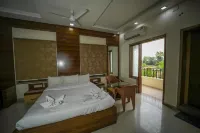 River View Resort Hotels near Kali Kalyan Dham shakti peeth,Varda