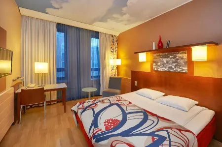 Scandic Kaisaniemi Отели рядом с достопримечательностью «Национальная библиотека Финляндии»