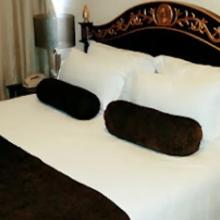 Owu Crown Hotel - Guest Room