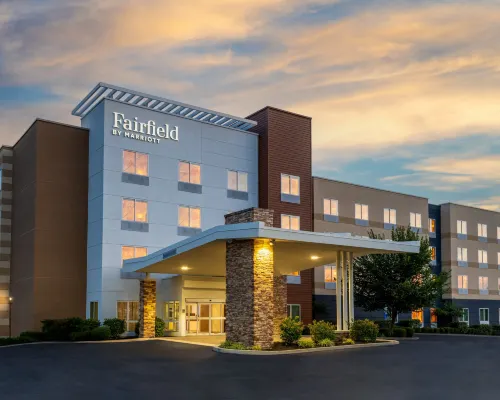 Fairfield Inn & Suites Martinsburg Hotels in Berkeley County