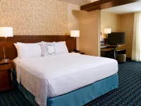 Fairfield Inn & Suites Omaha West Hotels in Omaha