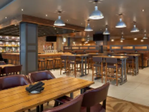 Four Points by Sheraton Windsor Downtown Hoteles en Windsor