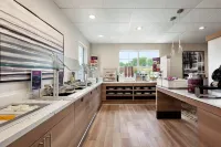 Residence Inn Vacaville - breakfast