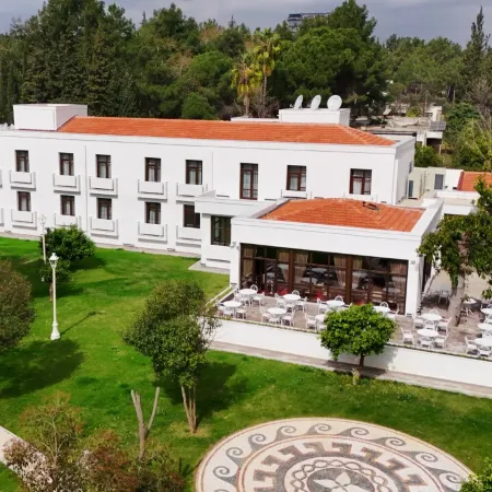 74 HOTEL