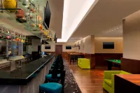 Le Meridien Cairo Airport - С баром