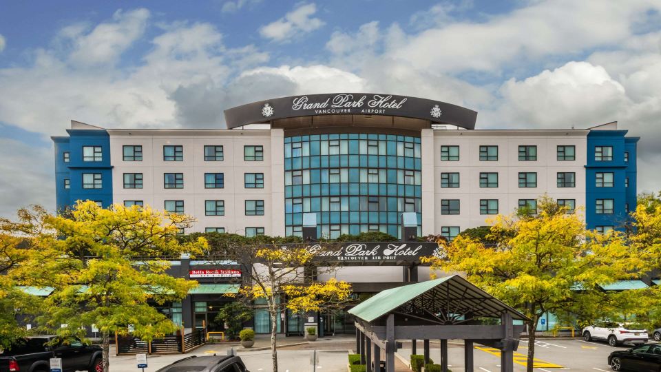 Grand Park Hotel Vancouver Airport, Ascend Hotel Collection