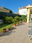 Villa vicino al mare in pieno relax -ampio giardino  wi-fi
