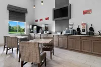 Best Western Plus Flint Airport Inn  Suites Hotel a Grand Blanc Township