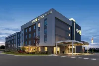 Home2 Suites by Hilton Appleton - parking