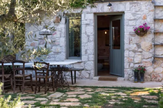 Opora Country Living