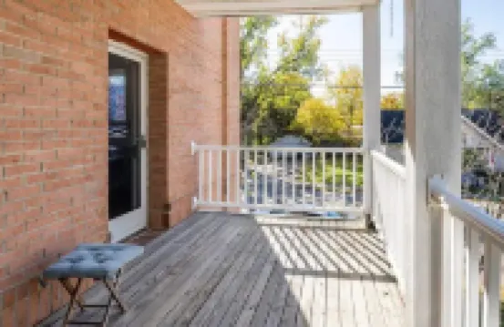 Spacious 4BR home; 5 min walk to downtown Milford!