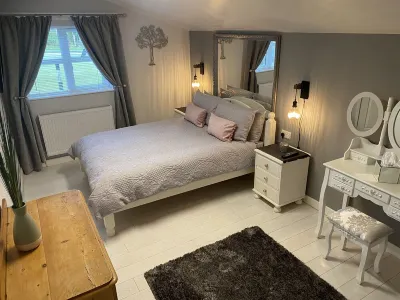 Private Rural Barn Annex, Pet Friendly With Free Wi-Fi and Parking On Premises Hotel dekat British Commercial Vehicle Museum