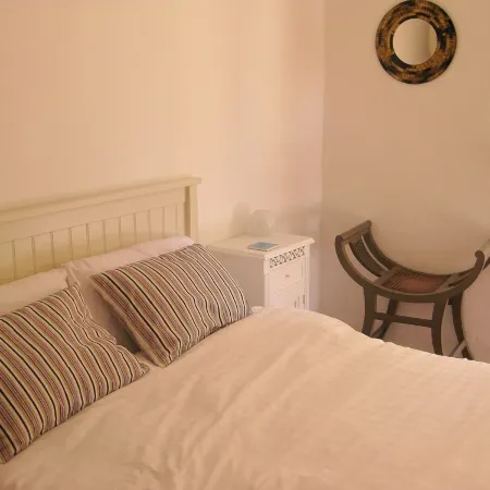 Charming and Characterful One Bed, Superb Central Location Old Town Nice