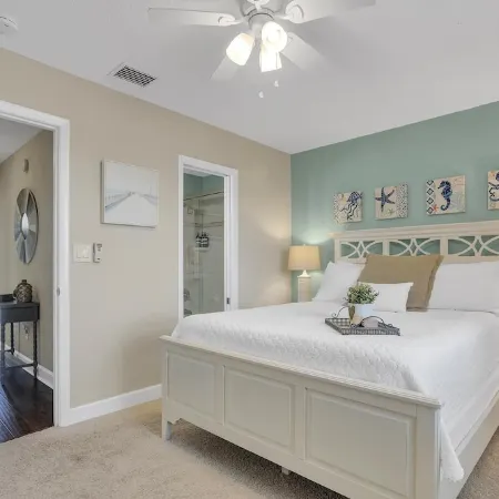 2 min walk to the beach from our Ocean Escape Jax Beach 3BR home!