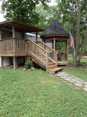 Mobile home. Everything you need. Minutes to water