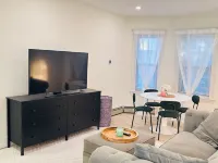 Modern 2BR near subway & parking available