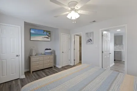 MareBella 2nd row Ocean front with Gorgeous sunrises Отели в г. Стамп Саунд