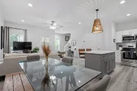 New! Modern Downtown Durham Haven~Duke~NCCU