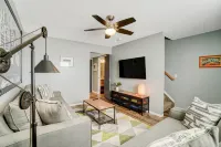 Bump Set Slam Dunk @ SpookyNook - Sports Inspired Townhome - 1 Min Walk to Venue Hotels in Hamilton