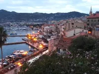 Calvi 4 person studio 800m from the beach 1km from town center