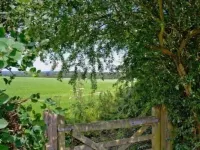 Priory Barn - ideal for large family groups. Sleeps 8/9 adults plus 3 children Hotels in Tonbridge