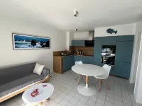 T2 apartment with terrace and view of Sauzon ria