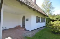 Vacation home Baltic Sea for 4 - 6 pers. in quiet top location - 200 m to the beach