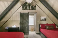 COZY🏡CABIN NEAR⛰BRIAN HEAD☀️ZION🌄BRYCE CANYON 🏞WITH📡Wi-Fi 🐶 PET FRIENDLY