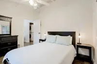 Lazy Creek Cove Cottage on Lake Murray Hotels near Walmart Supercenter