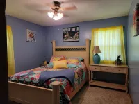 THE GARDEN HOUSE A FEW BLOCKS FROM THE WORLD'S LARGEST & FAIRVIEW PARK Hotels in Casey